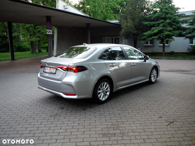 Toyota Corolla 1.5 Comfort - 24