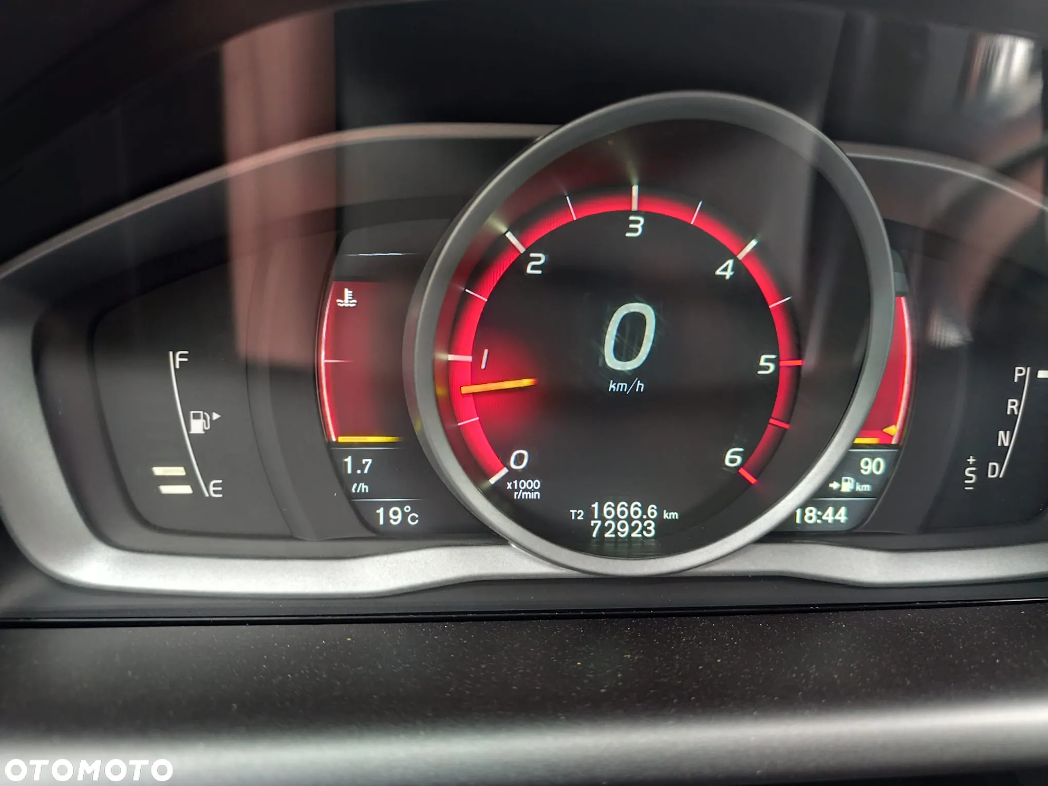 Volvo XC 60 D4 AWD Geartronic Ocean Race - 39