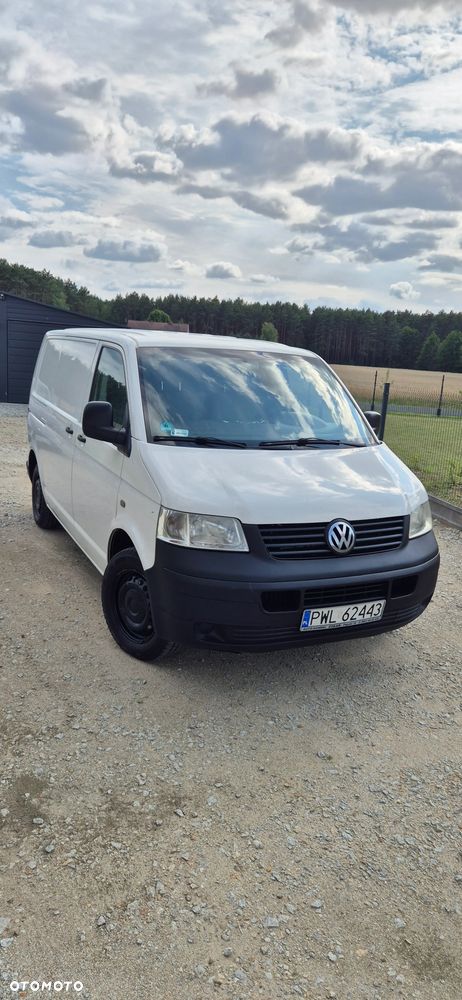 Volkswagen Transporter - 1