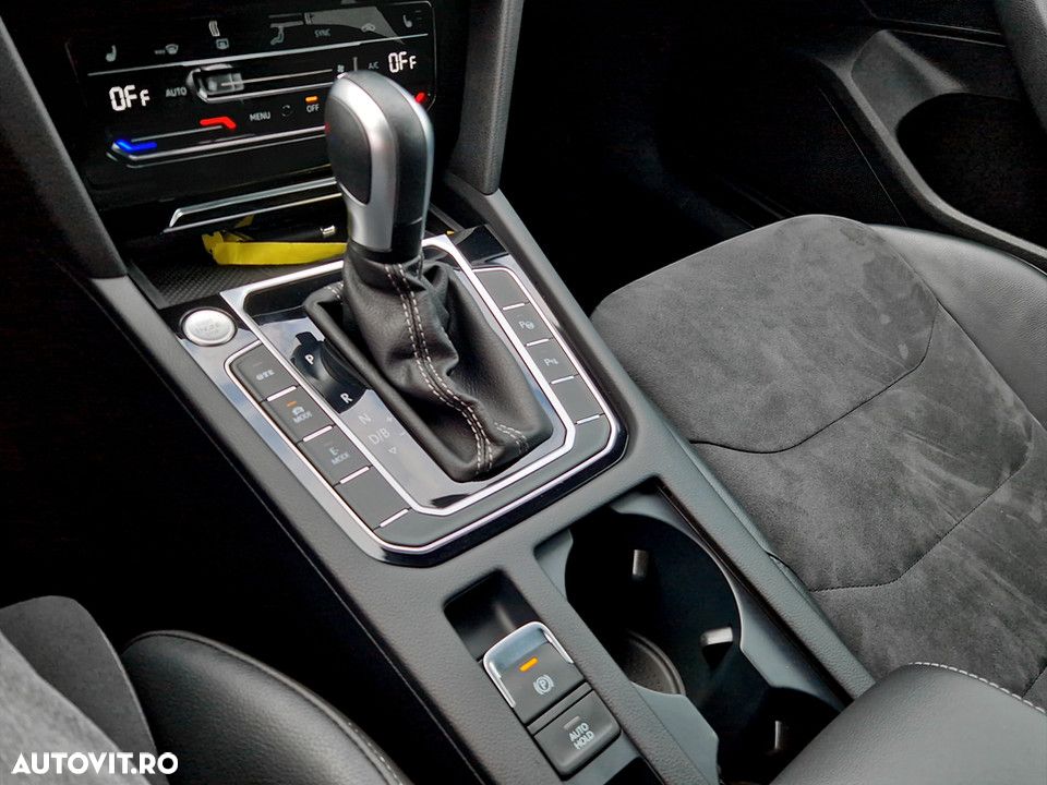 Volkswagen ARTEON 1.4 eHybrid OPF DSG R-Line - 17