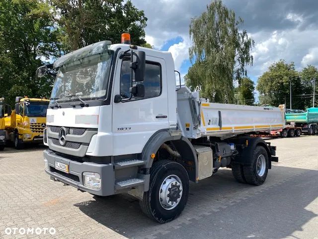 Mercedes-Benz Axor 1833 4x4 wywrotka Meiller z Niemiec - 2