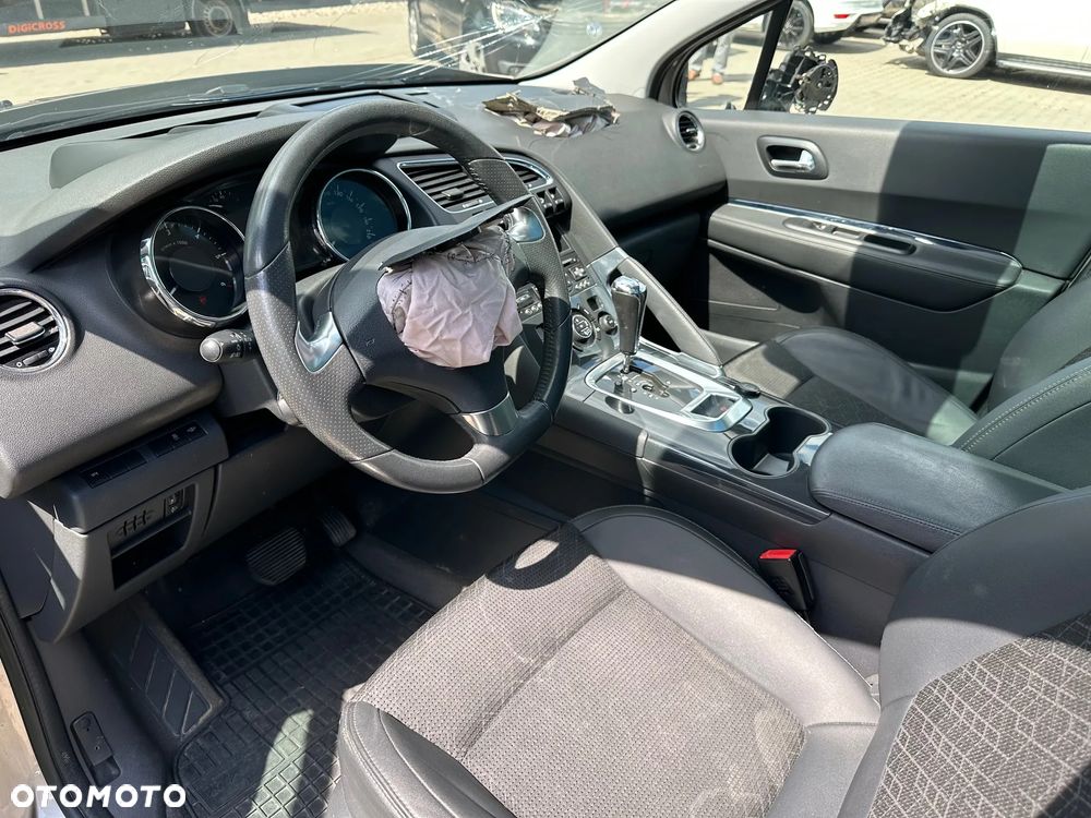 Peugeot 3008 - 9