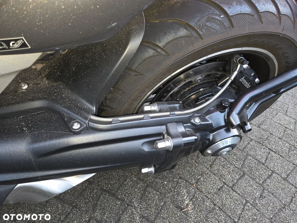 Triumph Rocket - 10
