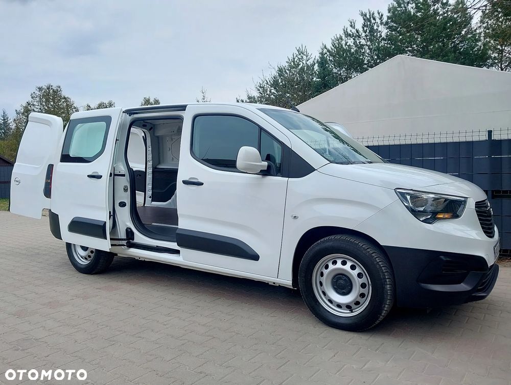 Opel COMBO MAXI LIFT - 24