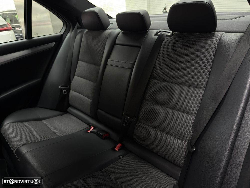 Mercedes-Benz C 220 BlueTEC AMG Line - 34