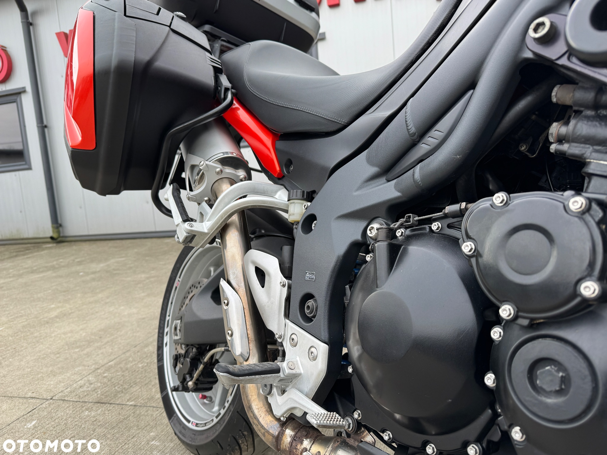 Triumph Tiger - 13