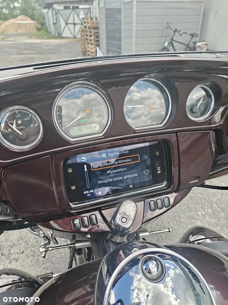Harley-Davidson Tri Glide - 14