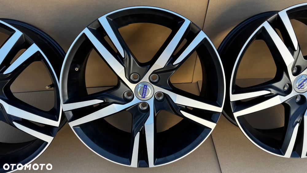 ALUFELGI  FELGI ALUMINIOWE VOLVO XC60 II V60 S60 R DESIGN 7,5x19 ET50,5 - 5