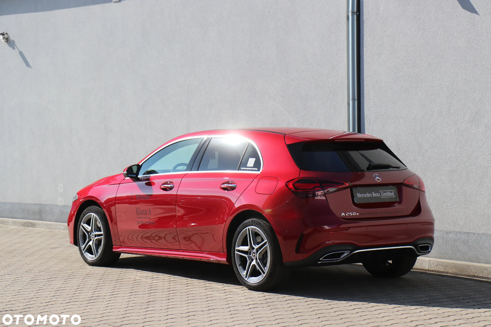 Mercedes-Benz Klasa A 250 e PHEV AMG Line 8G-DCT - 4