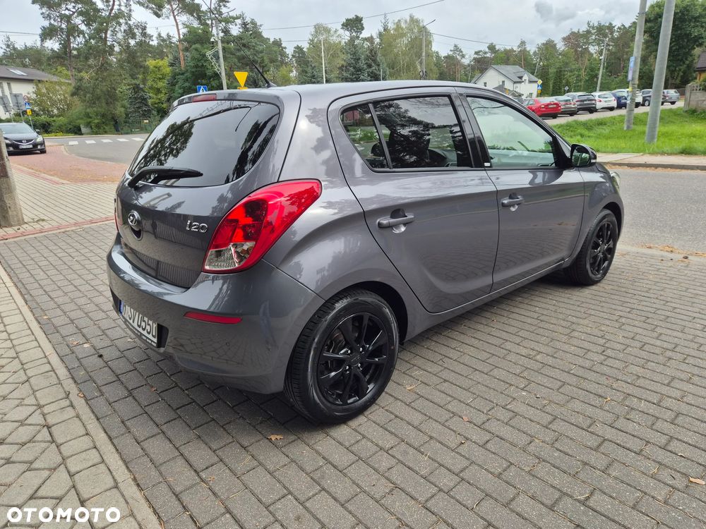 Hyundai i20 1.2 GO - 18