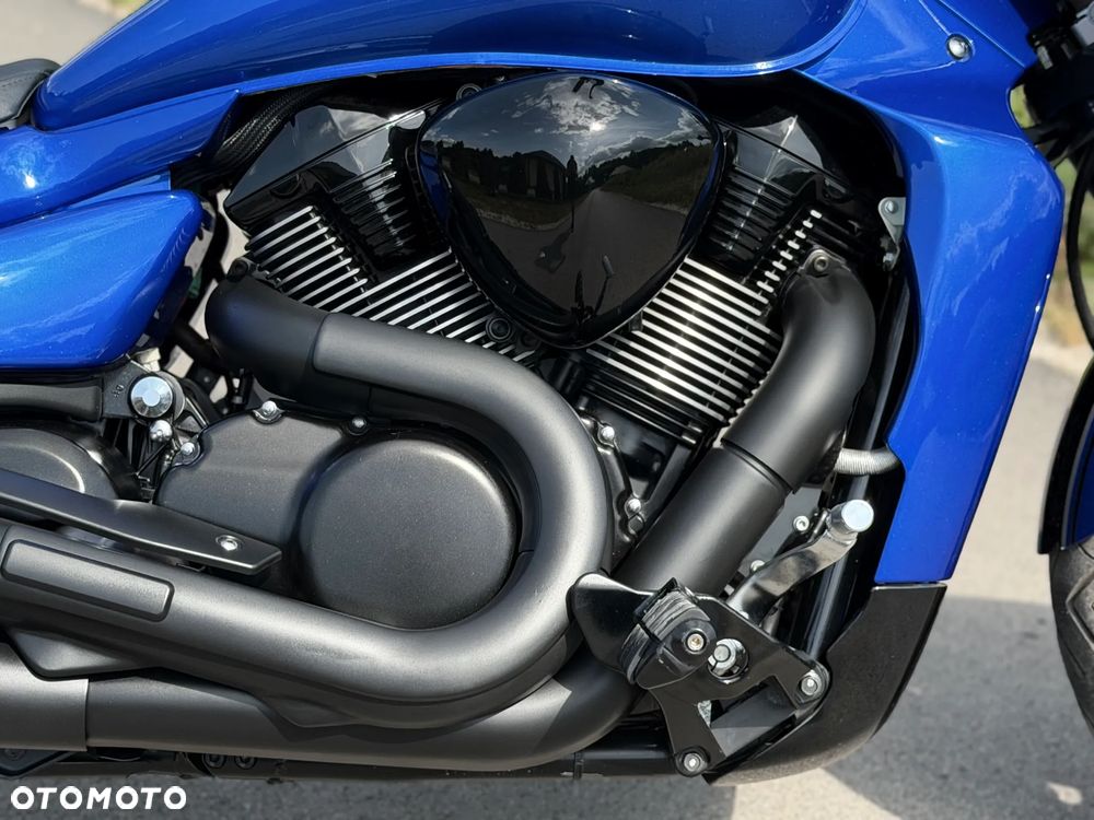 Suzuki Boulevard - 13