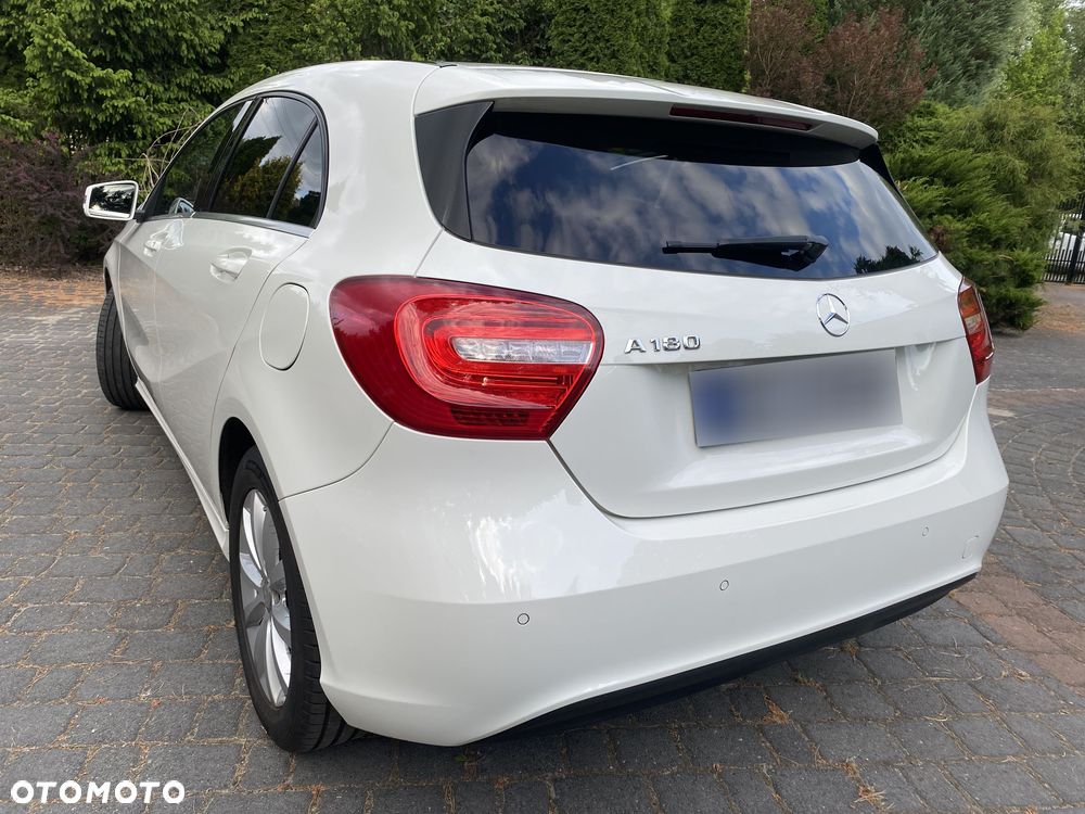 Mercedes-Benz Klasa A 180 7G-DCT Style - 7