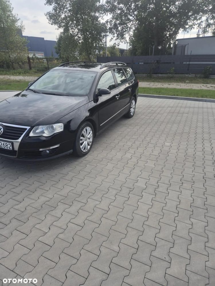 Volkswagen Passat 2.0 TDI DPF Comfortline DSG - 2