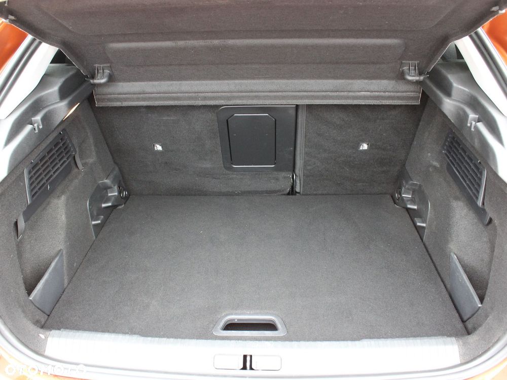 Citroën C4 1.2 PureTech Shine S&S EAT8 - 21