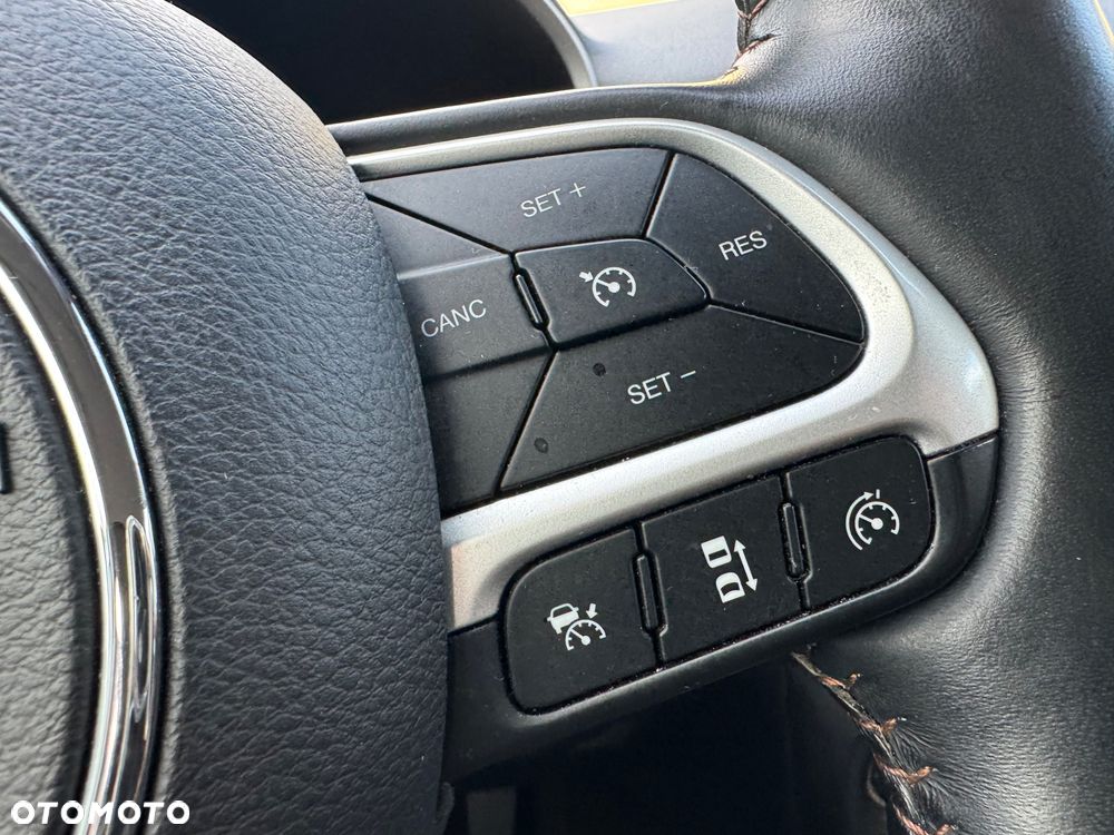 Jeep Compass 1.4 MultiAir Business Line - 24