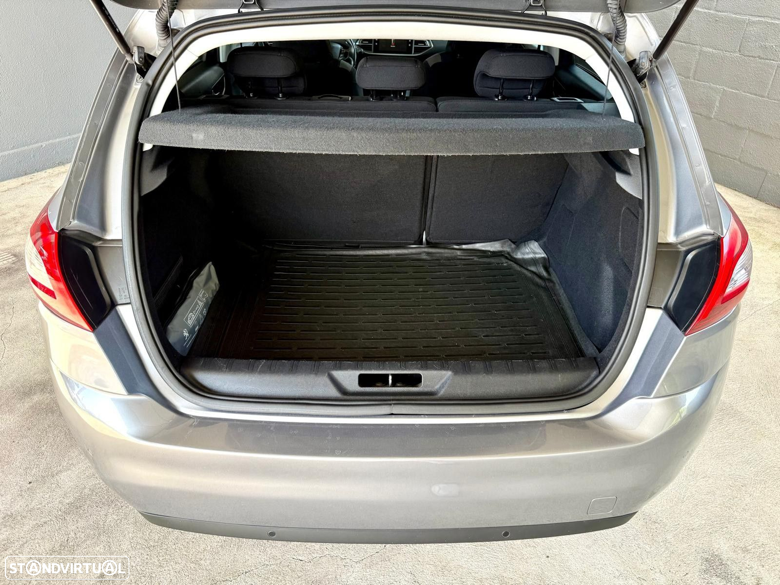 Peugeot 308 1.6 BlueHDi Style - 8