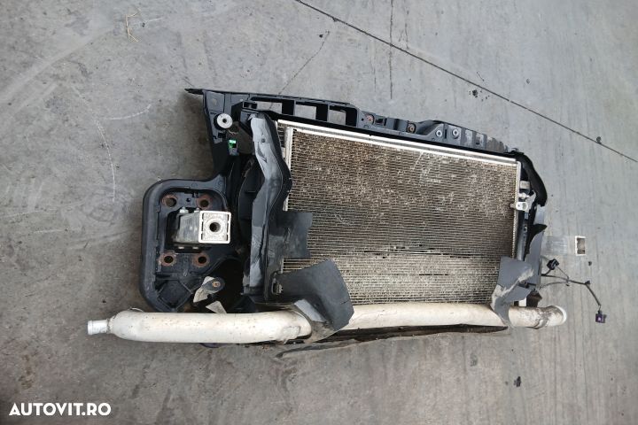 Trager / Calandru 4F0121251Q 4B0199335L 4F0805500B 4F0807133 4F012125 - 3