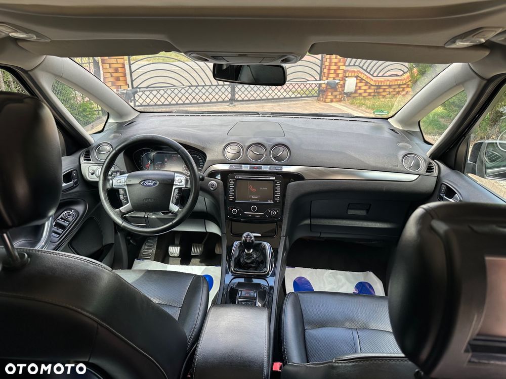 Ford S-Max 2.0 TDCi DPF Titanium - 25