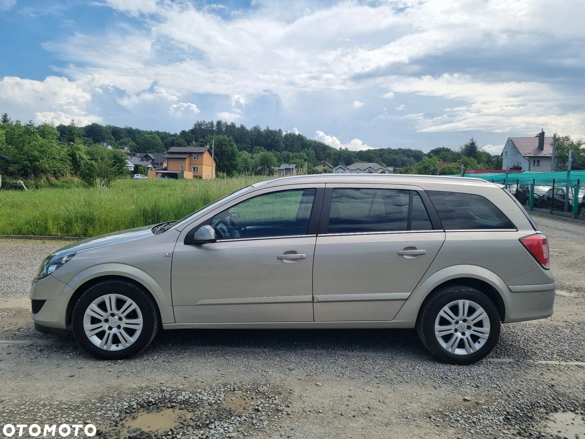 Opel Astra 1.6 Caravan Cosmo - 3