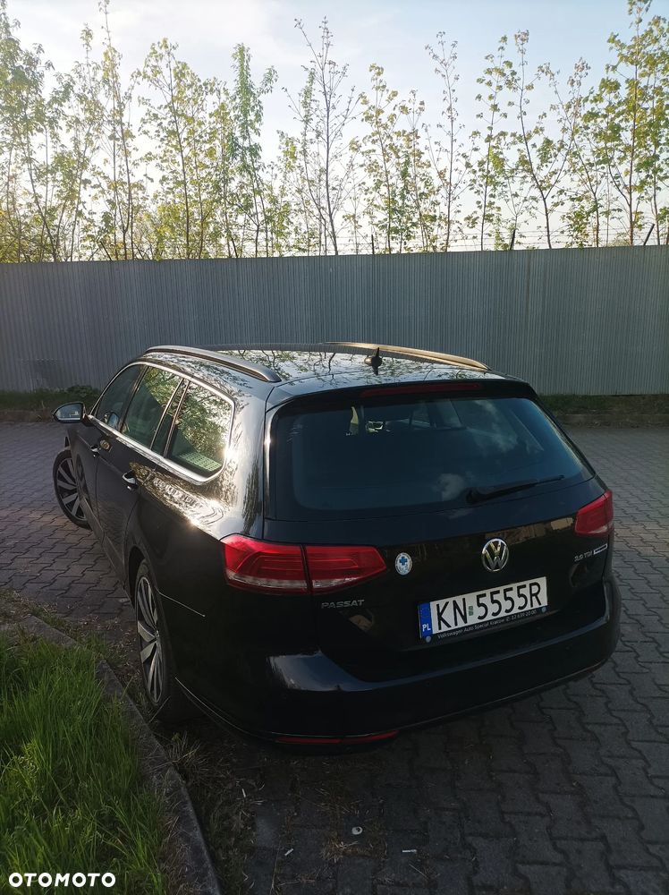 Volkswagen Passat - 3