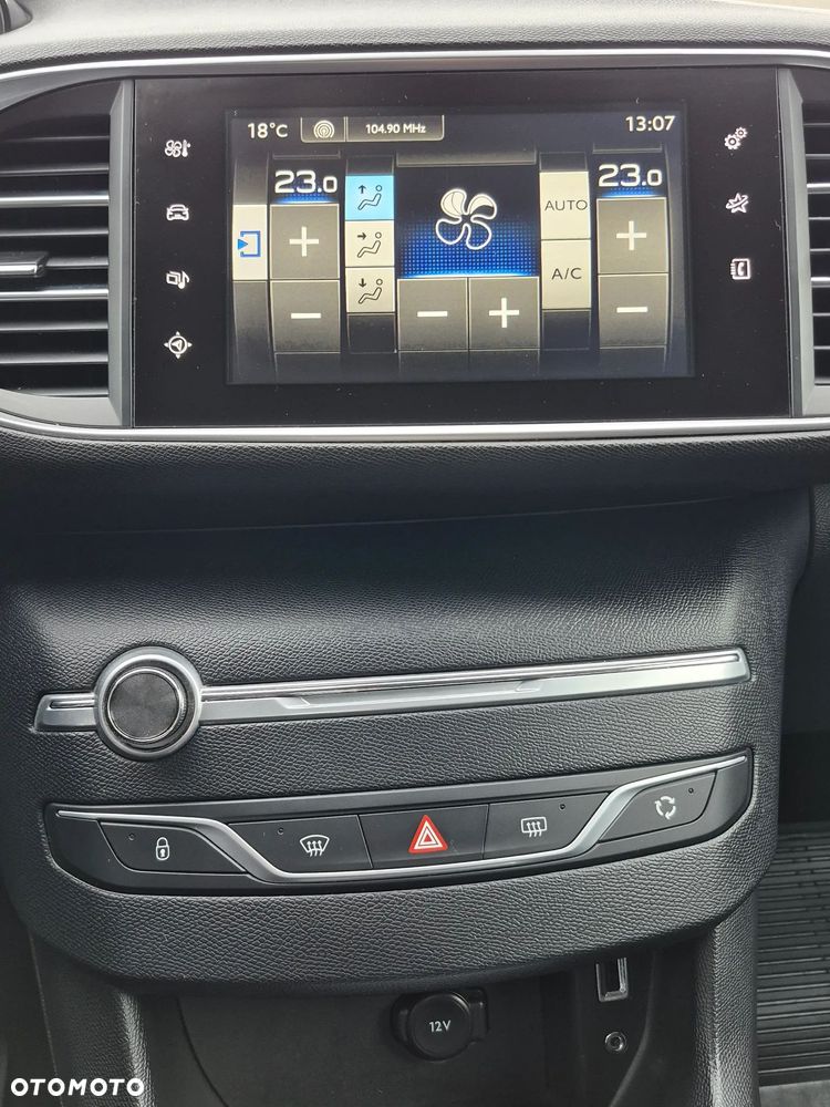 Peugeot 308 - 17