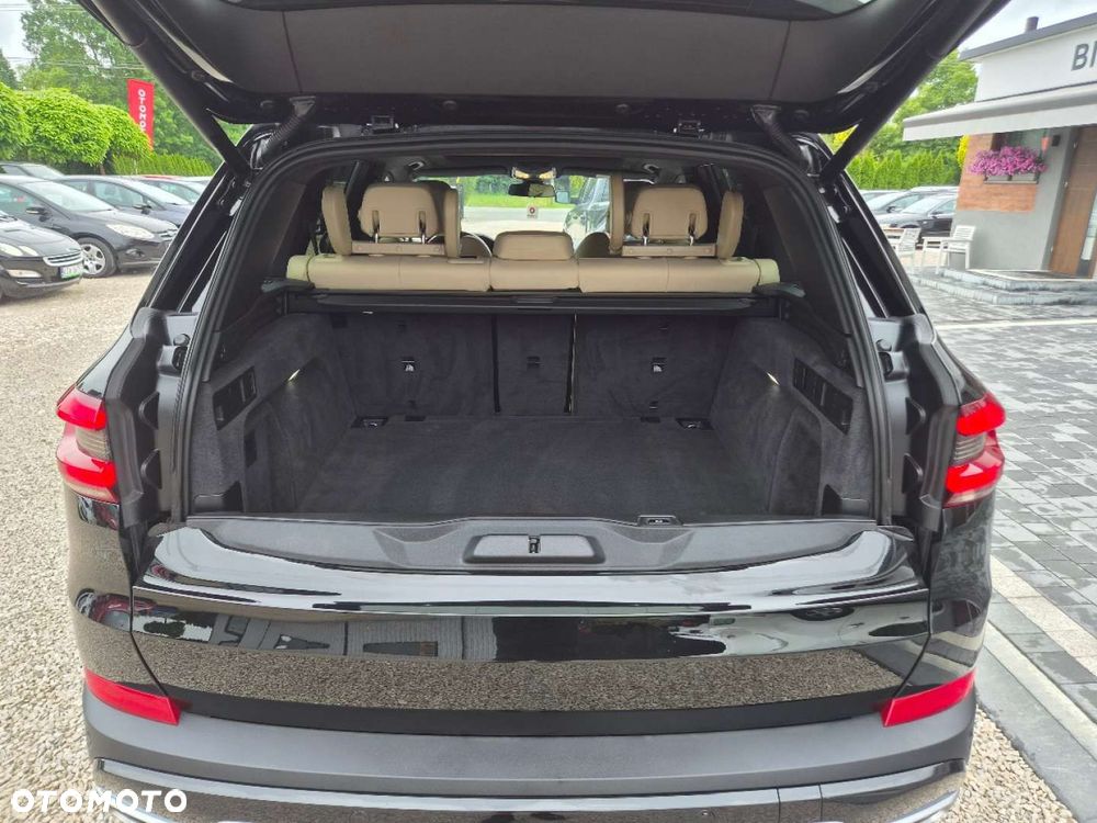 BMW X5 - 19