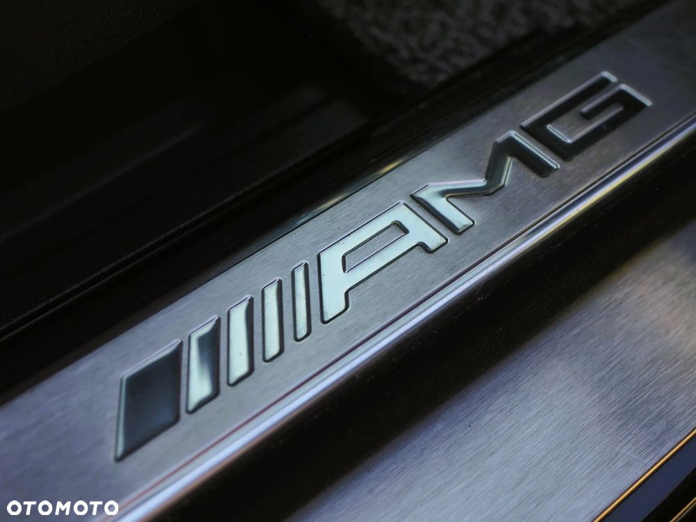 Mercedes-Benz CL 63 AMG - 24