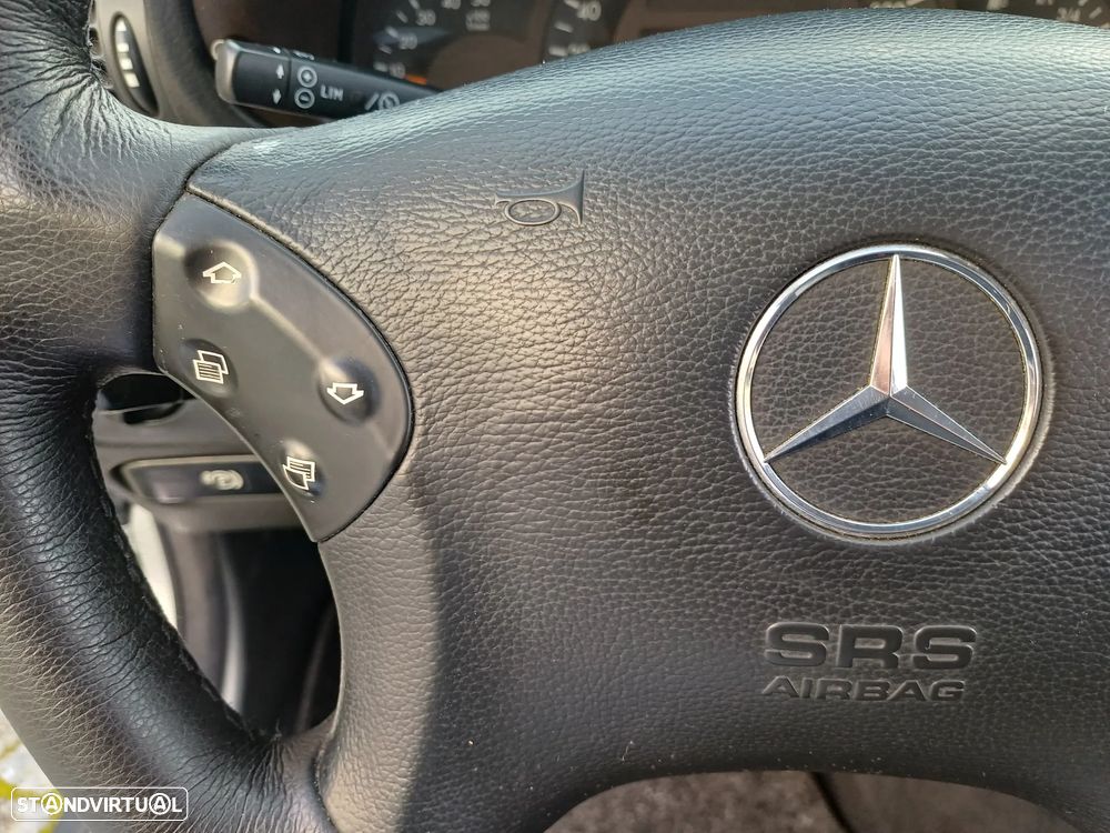 Mercedes-Benz C 220 CDI Auto Avantgarde - 22