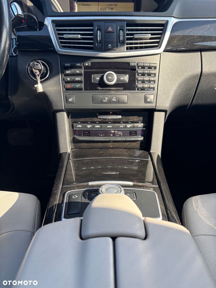 Mercedes-Benz Klasa E 350 CDI DPF BlueEFFICIENCY 7G-TRONIC Avantgarde - 10