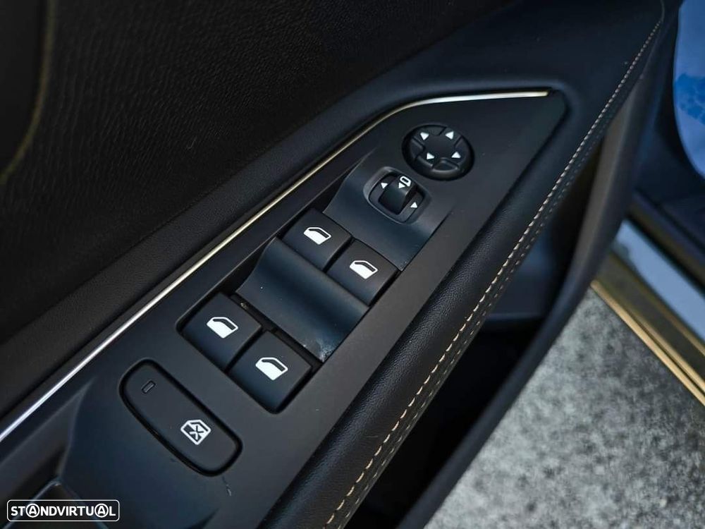 Peugeot 5008 1.5 BlueHDi GT Line J19 EAT8 - 21