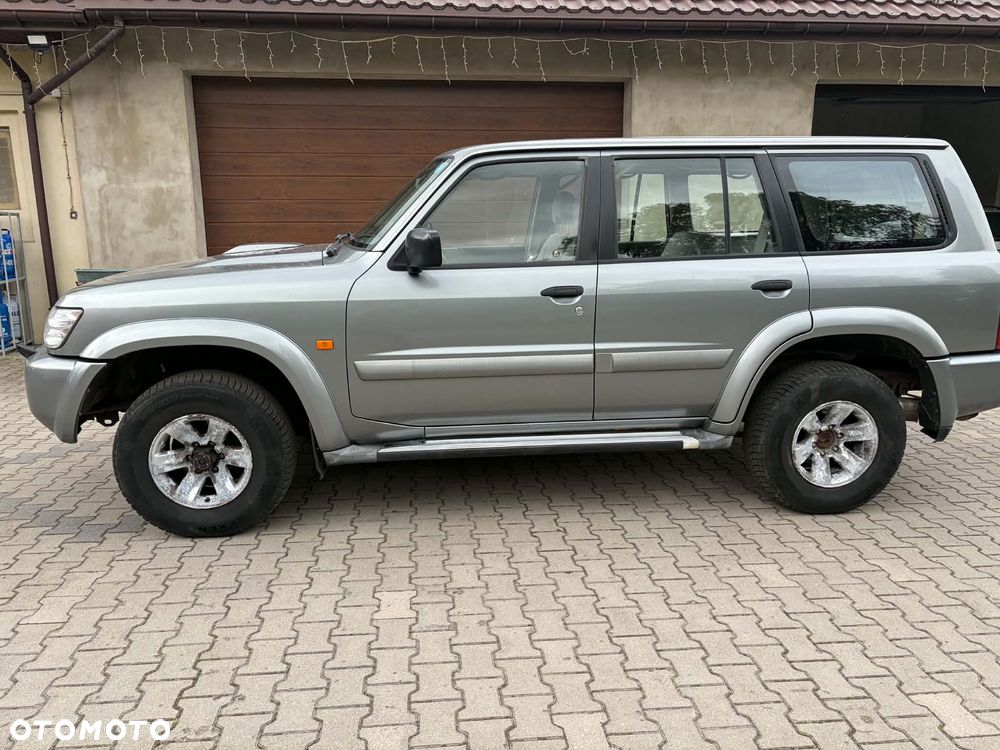 Nissan Patrol - 2