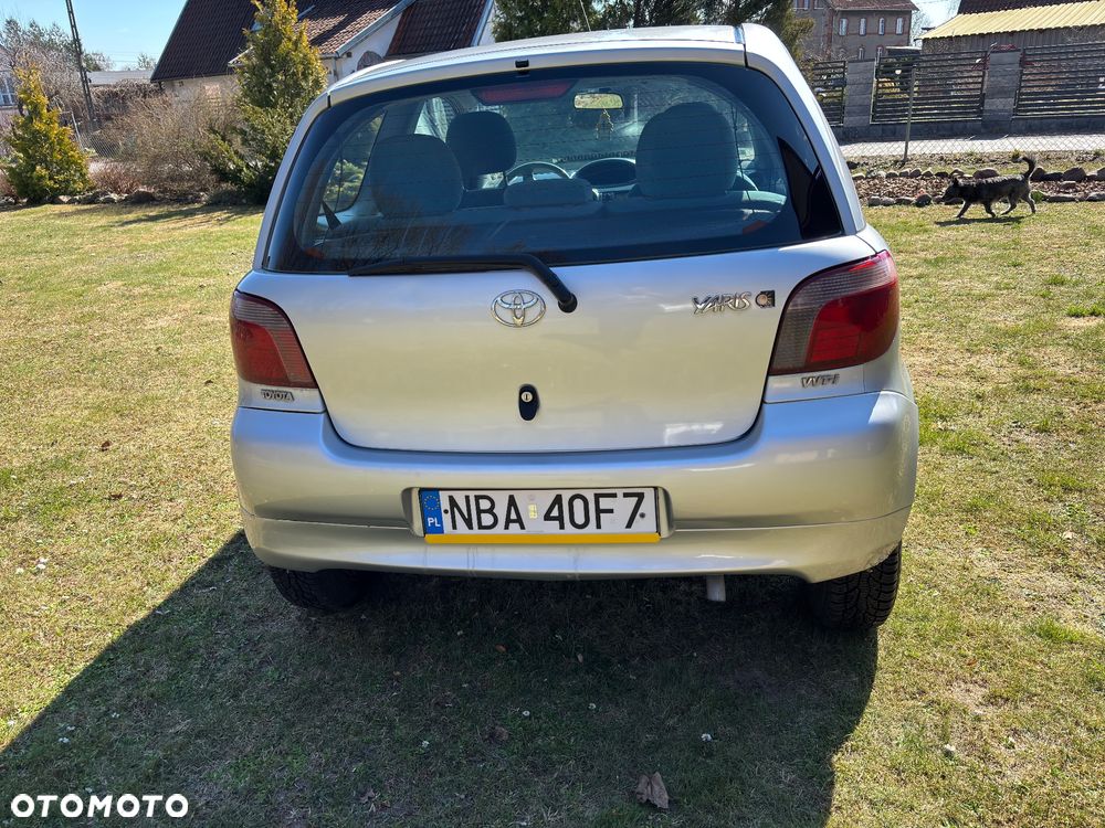 Toyota Yaris - 5