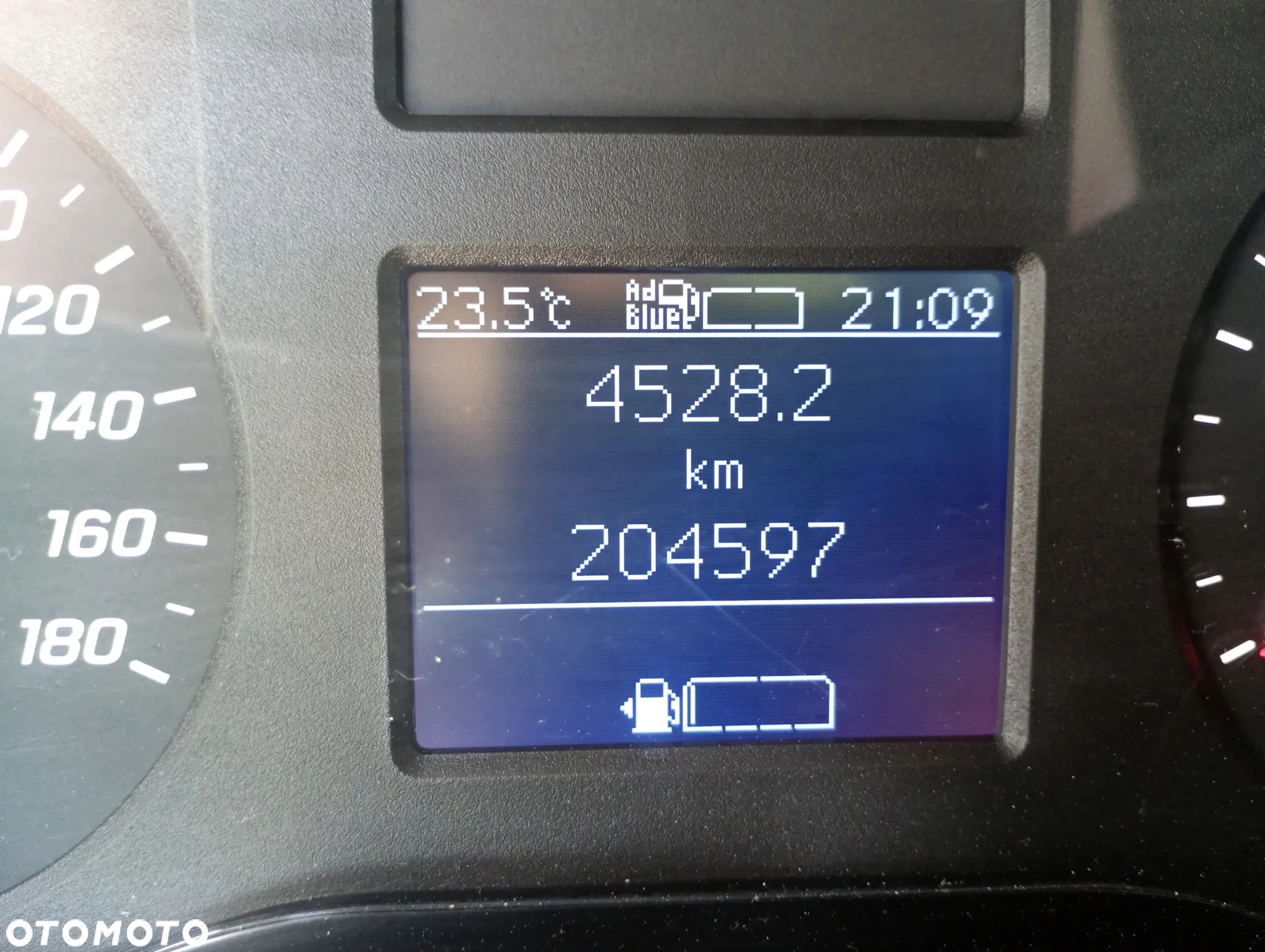 Mercedes-Benz Sprinter 514 - 12