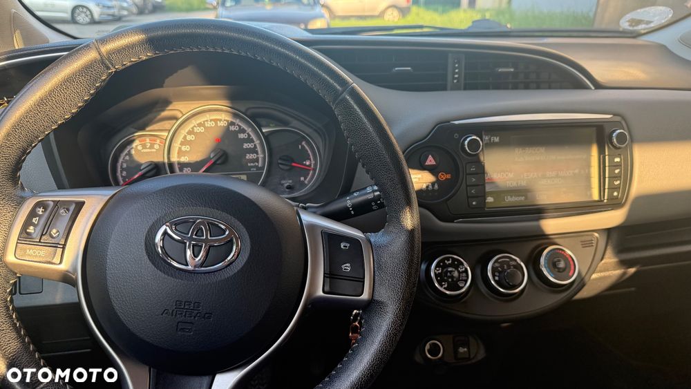 Toyota Yaris 1.33 Active - 5