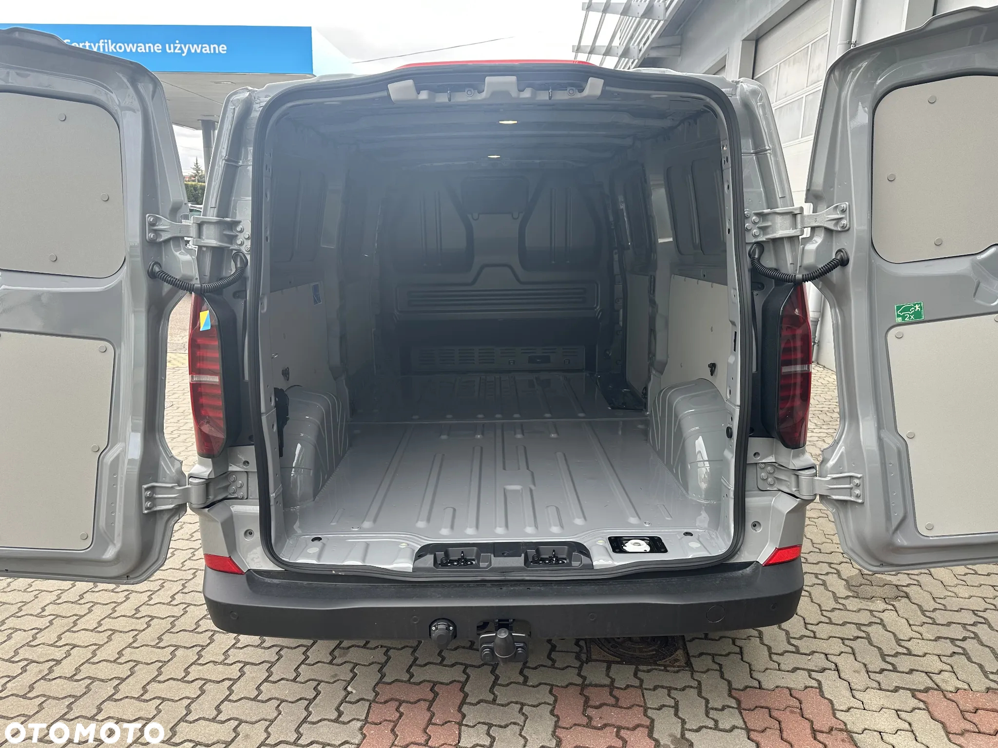 Volkswagen Transporter T7 - 10