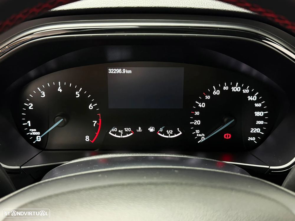 Ford Focus 1.0 EcoBoost MHEV ST-Line - 15