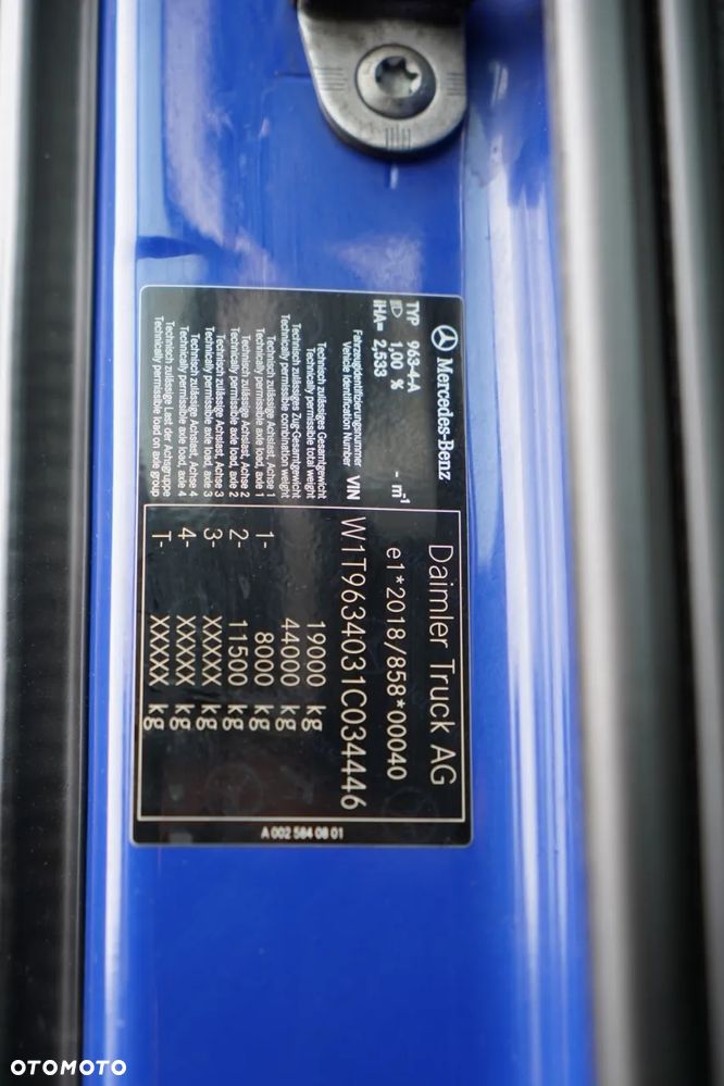 Mercedes-Benz ACTROS 1848 / BIG SPACE / 2021 ROK - 33