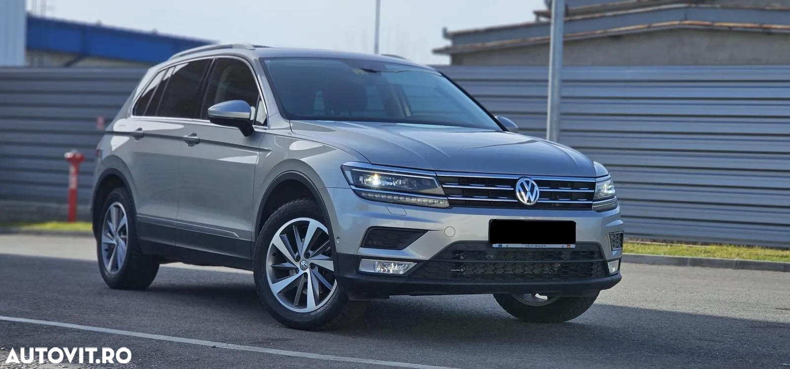 Volkswagen Tiguan - 20