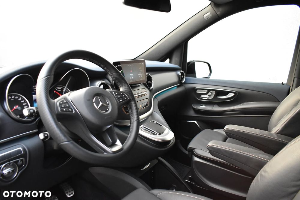 Mercedes-Benz EQV 300 lang - 12