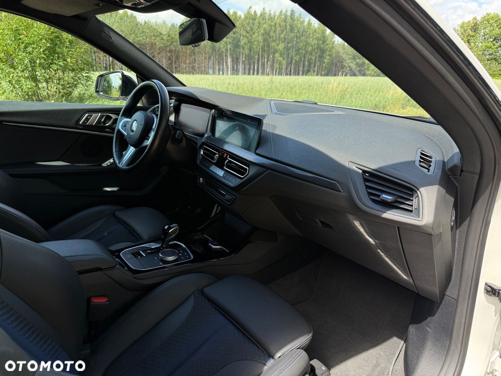 BMW Seria 2 218i M Sport - 18