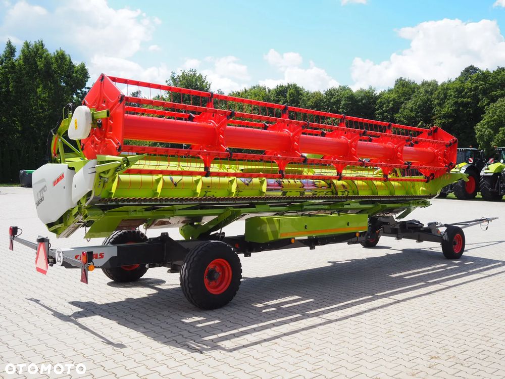 Claas Lexion 6700 + V770 - 12