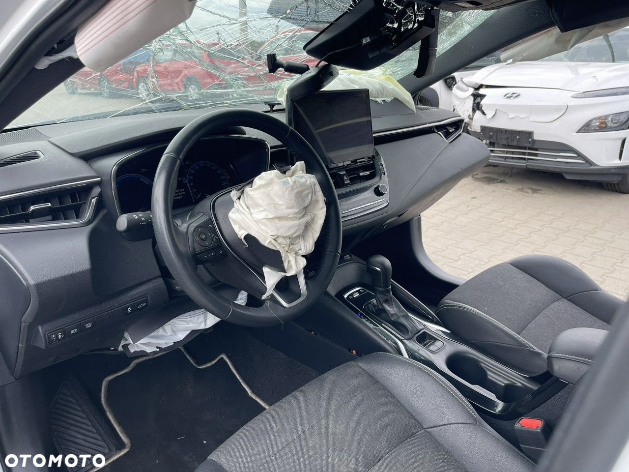 Toyota Corolla 1.8 Hybrid Comfort - 7