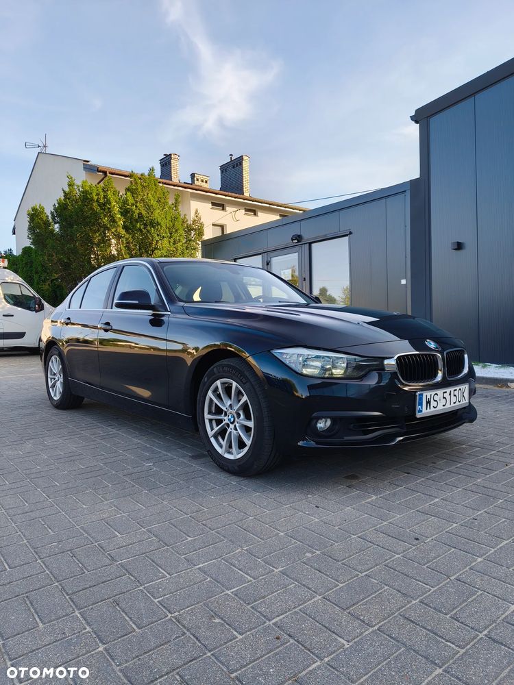 BMW Seria 3 320i Advantage - 1