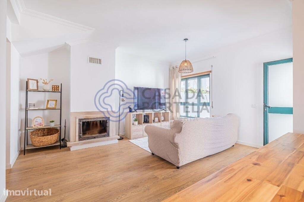 Moradia T3 com lareira, logradouro, churrasqueira, terraço e garagem n - Grande imagem: 5/28