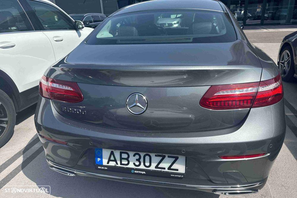 Mercedes-Benz E 220 d - 4