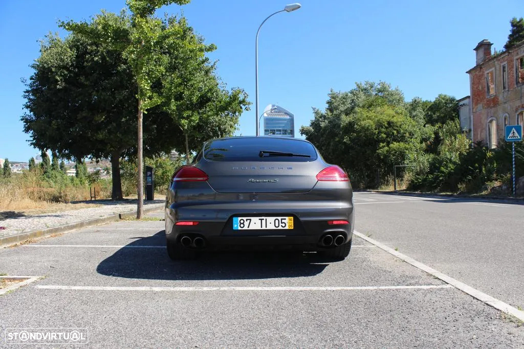 Porsche Panamera S e-Hybrid - 11