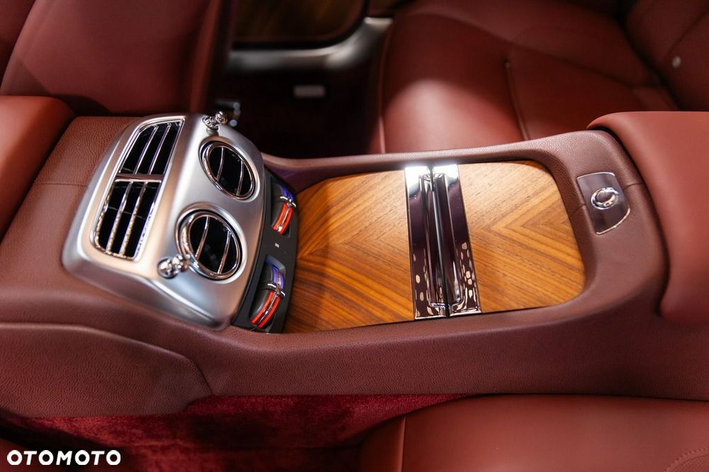 Rolls-Royce Wraith Standard - 37