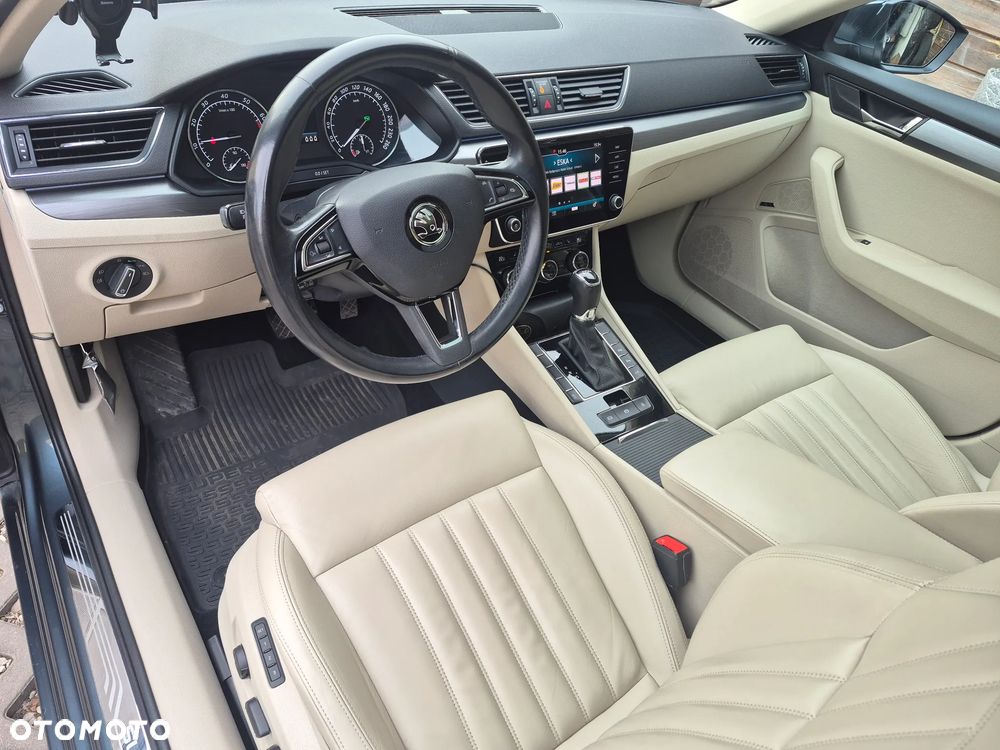 Skoda Superb 1.8 TSI Style DSG - 11