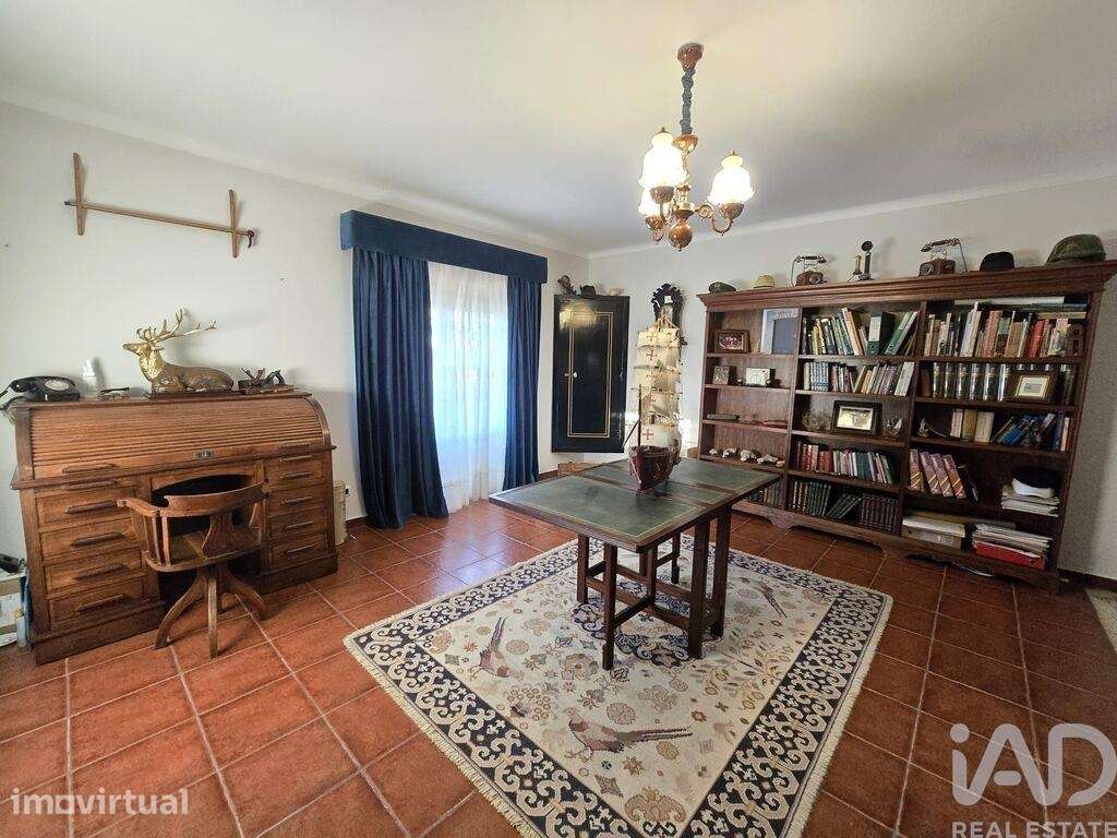 Moradia isolada T4 em Mafra de 230 m2 - Grande imagem: 4/39
