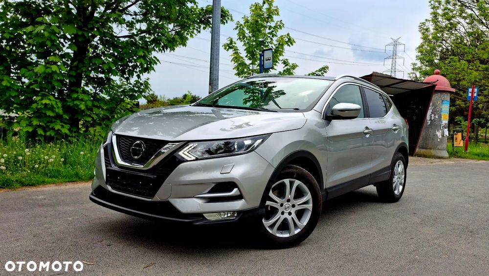 Nissan Qashqai 1.3 DIG-T N-Connecta - 2